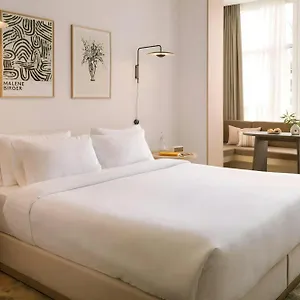 Отель Paseo De Gracia Hotel, Sonder By Marriott Bonvoy, Барселона