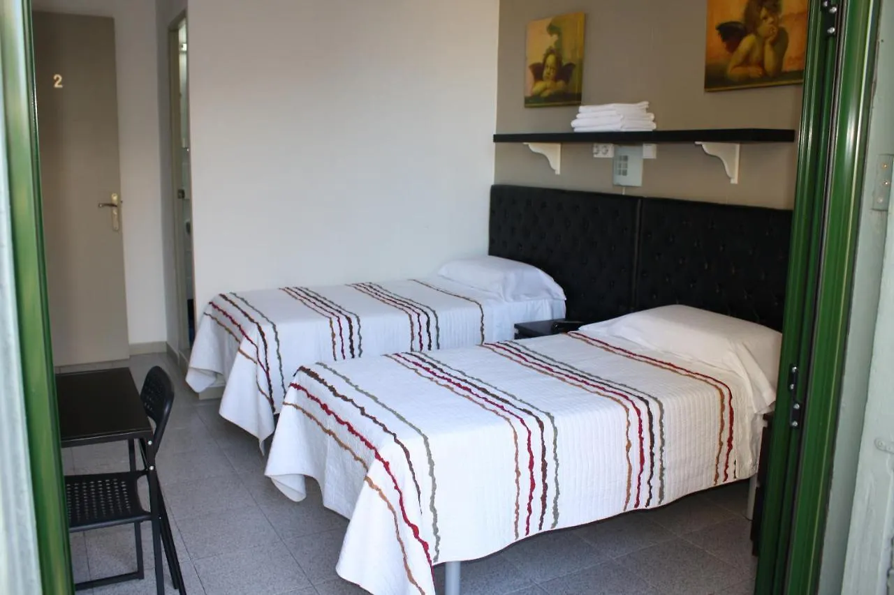 Pension Casa Blanca Barselona 2*,  İspanya