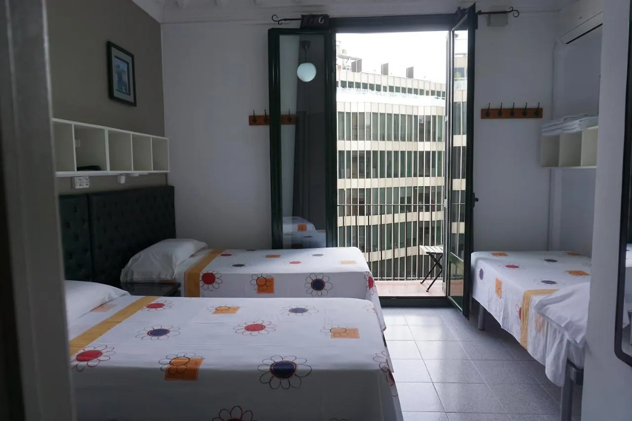 Pension Casa Blanca Barcelona Spain